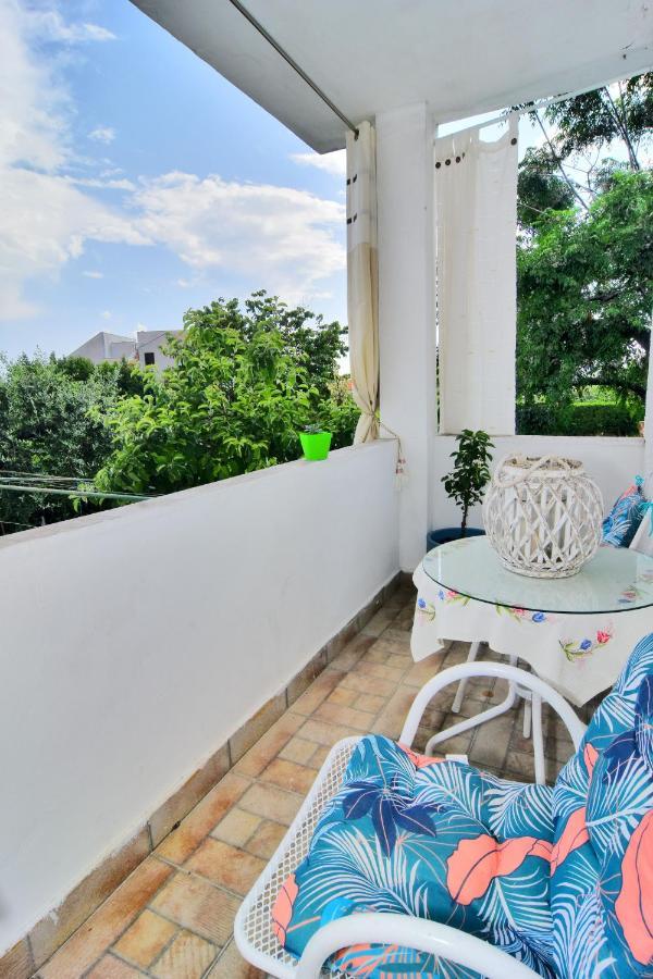 Apartments And Rooms Anika Zadar Exterior foto